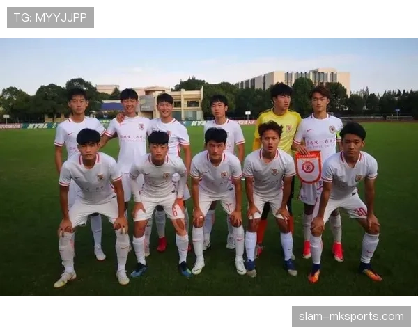 尼斯青训再添新星,年轻球员闪耀各年龄组赛场 尼斯青训再添新星,年轻球员闪耀各年龄组赛场