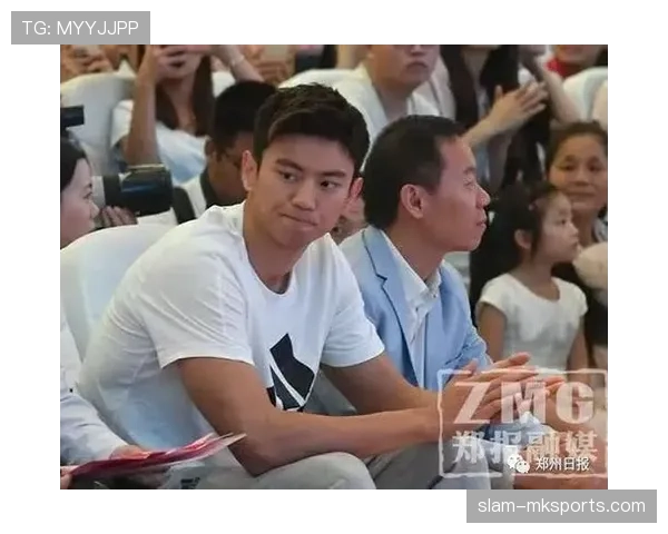 我靠，宁泽涛衣柜也太阔绰了吧，泳帽一摘就是资本家既视感